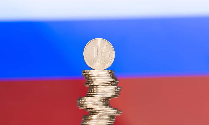 rublo-bandera-rusia-770x420.jpg