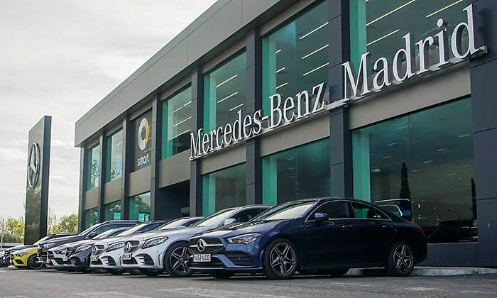 Mercedes EQS