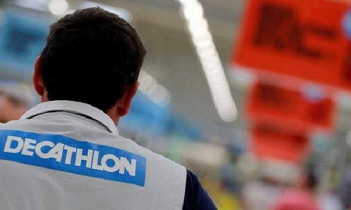 decathlontrabajador.jpg