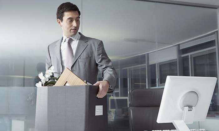 Trabajador-despedido-abandona-su-puesto-de-tratbajo-Corbis-770-x-420.jpg