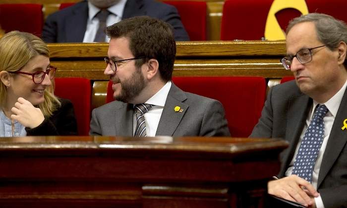 parlament-18dic18-efe.jpg