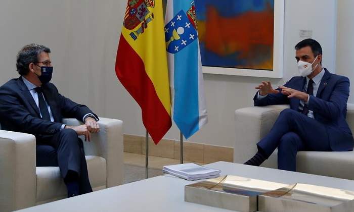 feijoo-sanchez-reunion-efe.jpg