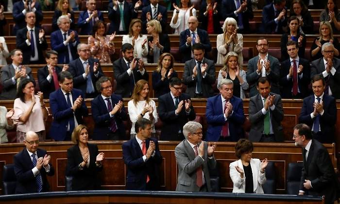 rajoy-bancada-pp-congreso-reuters.jpg