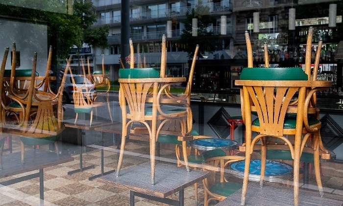 silla-bar-istock-770.jpg