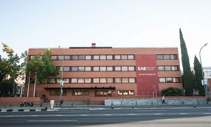 EAE11111.jpg