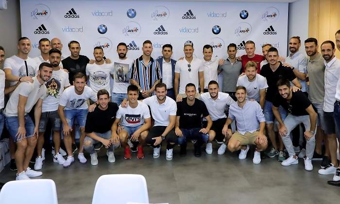afe-reunion-futbolistas-efe.jpg