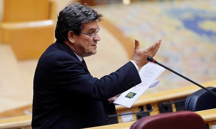 escriva-mano-congreso-ep.jpg