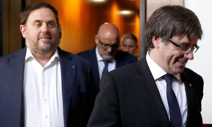 Puigdemont-Junqueras-10octubre2017-Reuters.jpg