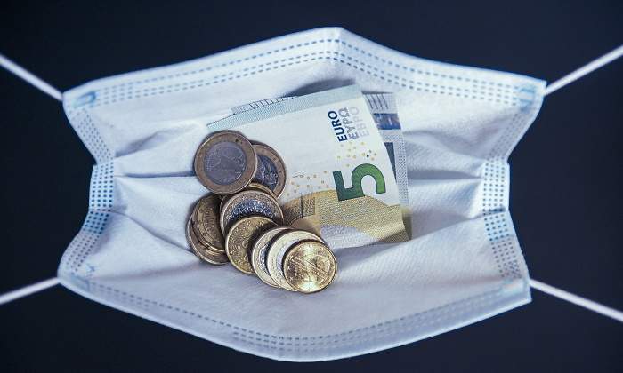 mascarilla-euros-istock.jpg