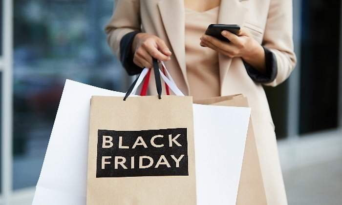 black-friday-bolsas-compra-comercios-mas-rebajados-2020-ep.jpg