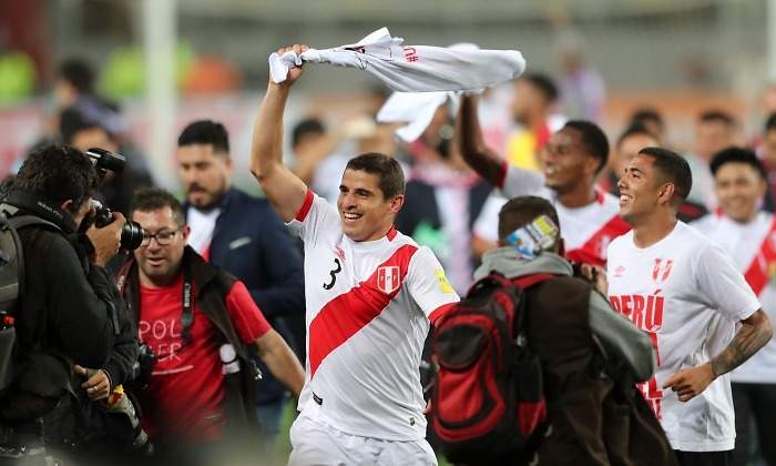 Peru-festeja-pase-Mundial-Nueva-Zelanda-2017.jpg