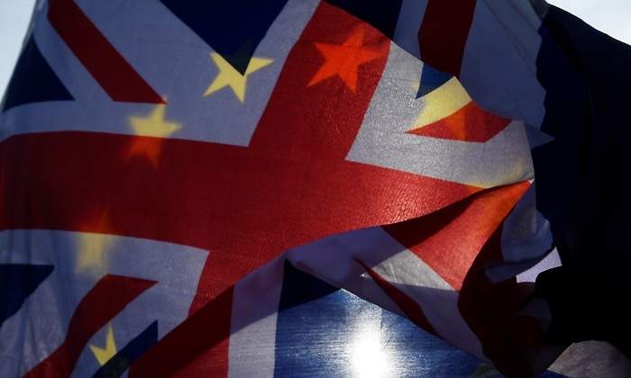brexit-banderas-reuters-770.jpg