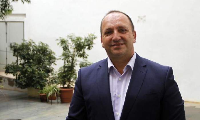 Rubn Martnez Dalmau GUILLERMO LUCAS