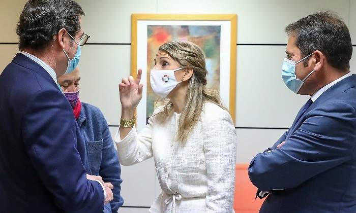 yolanda-diaz-empresarios-sindicat-ep.jpg