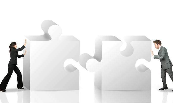 socios-puzzle-encajar-770-dreamstime.jpg