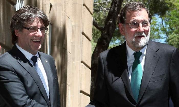 Puigdemont-Rajoy-12mayo2017-EFE.jpg