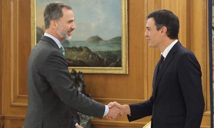 felipe-vi-sanchez-4jul17-casareal.jpg
