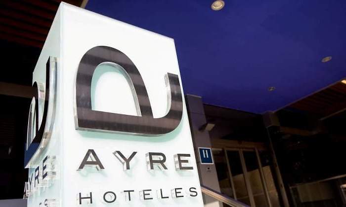 ayre-colon.jpg