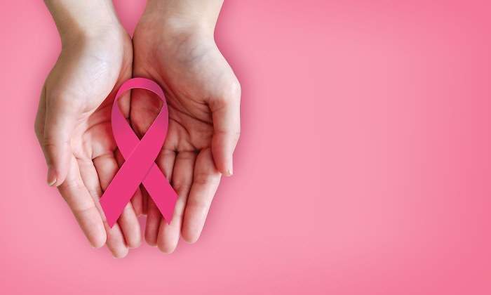 cancer-mama-dia-mundial-dreamstime.jpg