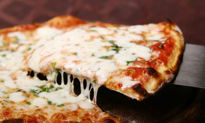 pizza-dreamstime.jpg