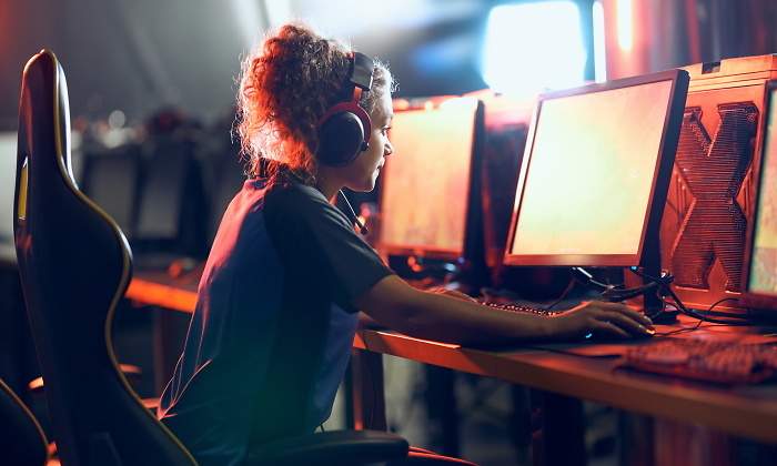 esport-dreamstime.jpg