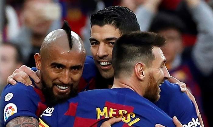 suarez-messi-vidal-celebran-alaves-efe.jpg