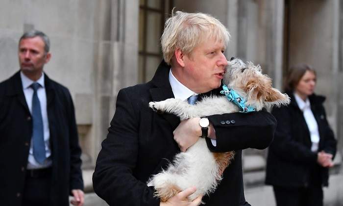boris-johnson-perro-reuters.jpg