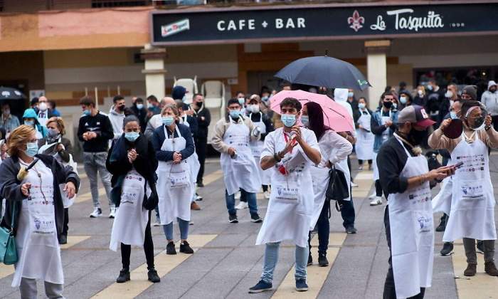 hosteleria-manteles-protesta.jpg