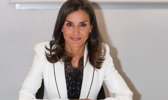 letizia-pifia-vestido-blazer-770.jpg