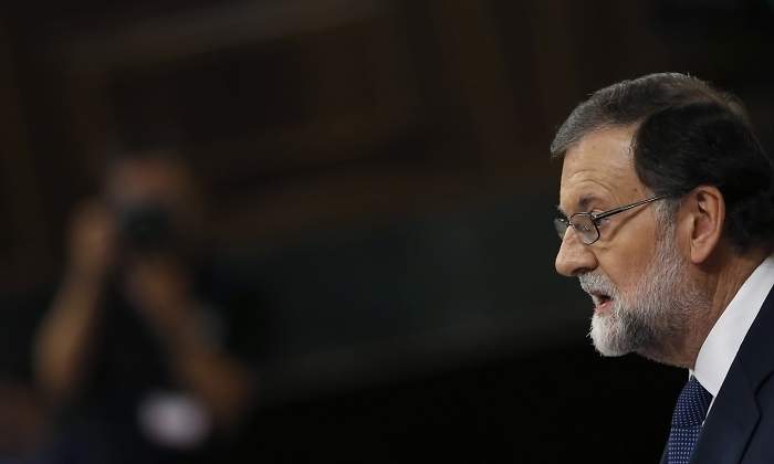 rajoy-comparecencia-parlamento-3-11octubre-efe.jpg
