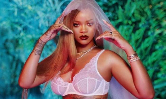 rihanna-lenceria-novia770.jpg