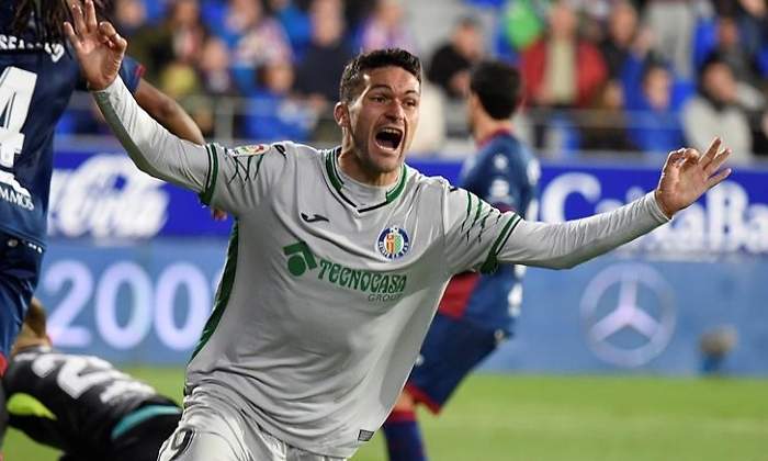 jorge-molina-2018-celebra-huesca-efe.jpg