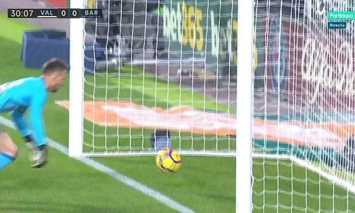 valencia-barcelona-gol-fantasma.jpg