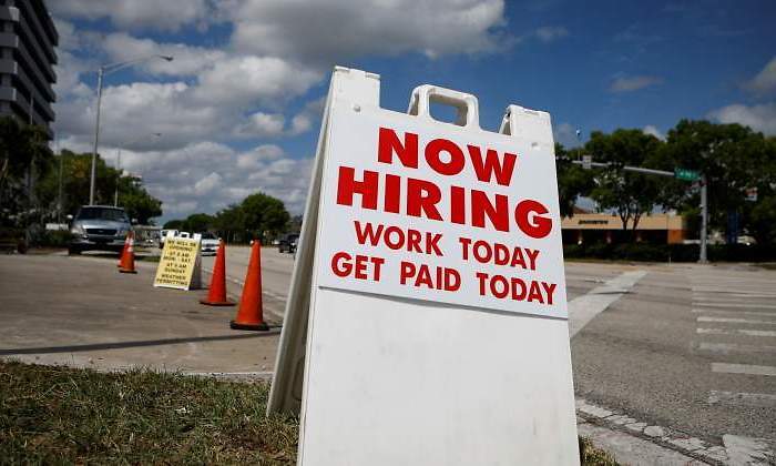 now-hiring-empleo-eeuu-contratacion-reuters-770x420.jpg