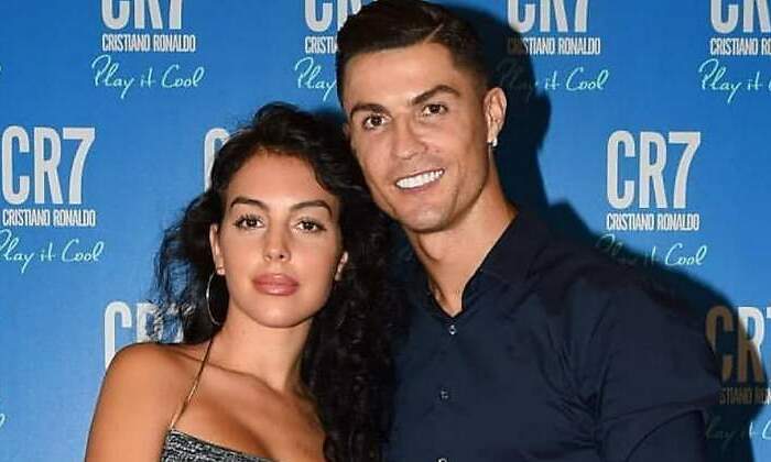 georgina-cristiano-jet-770.jpg
