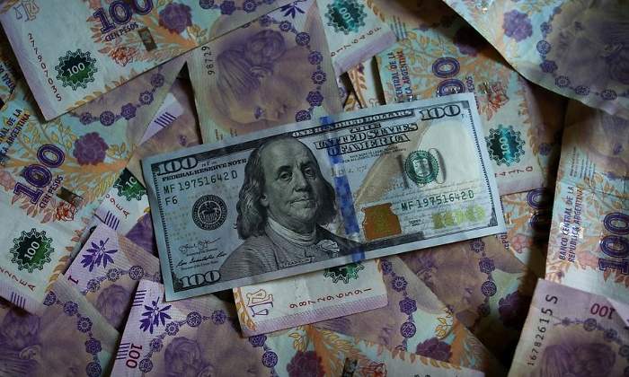 Dolar-peso--Foto_-Reuters.jpg