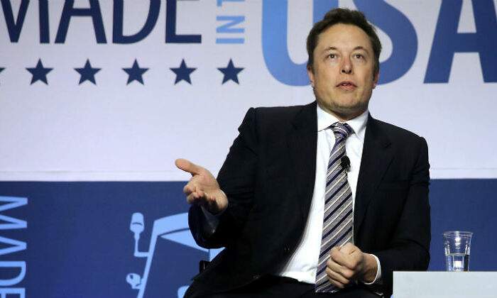 musk-elon-mano-getty.jpg