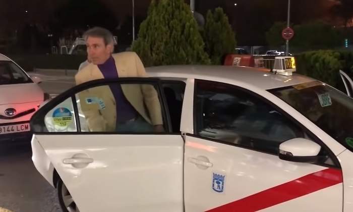 lobo-taxi-chiringuito.jpg