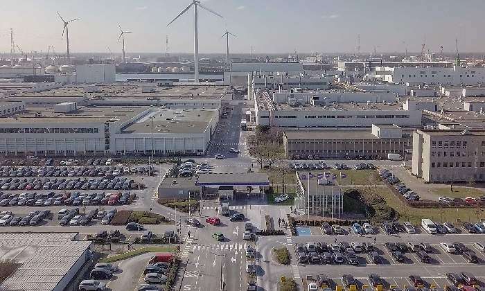 planta-volvo-belgica.jpg