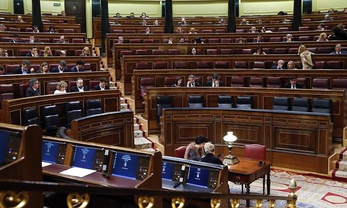 congreso-19abr-efe.jpg