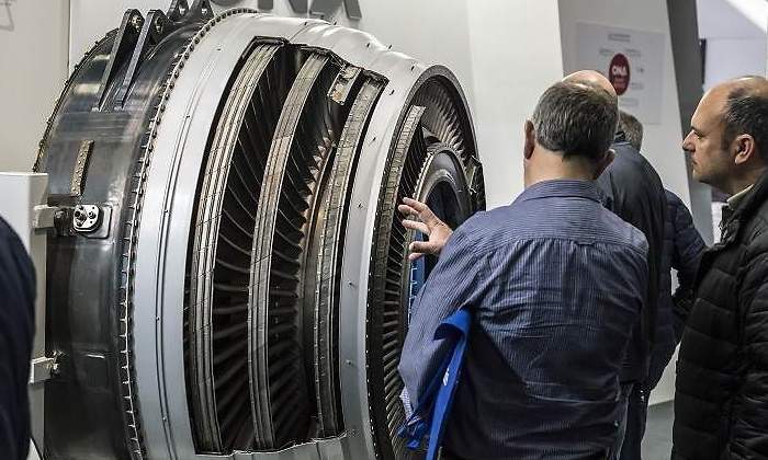 BEC-MaQUINA-HRRAMIENTA-770X420.jpg