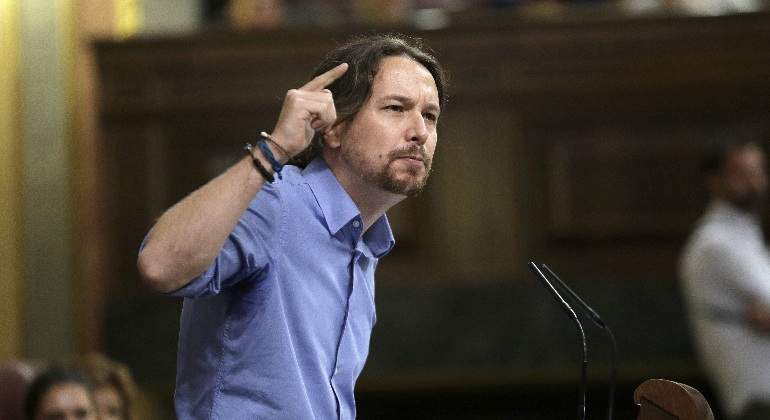 Iglesias en el estrado