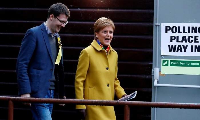 sturgeon-escocia-vota-dic-2019-reuters.jpg