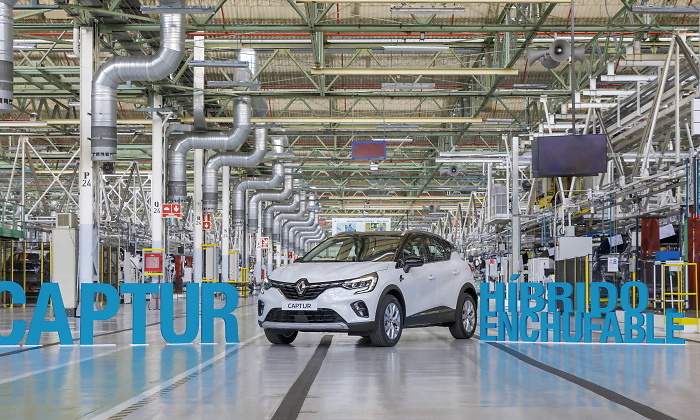 renault-captur-hibrido-enchufable-valladolid.jpg