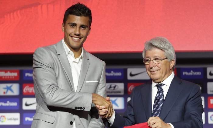 rodri-presentacion-atletico-efe.jpg