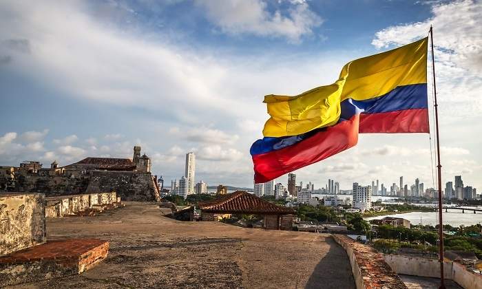colombia-bandera-dreasmtime.jpg