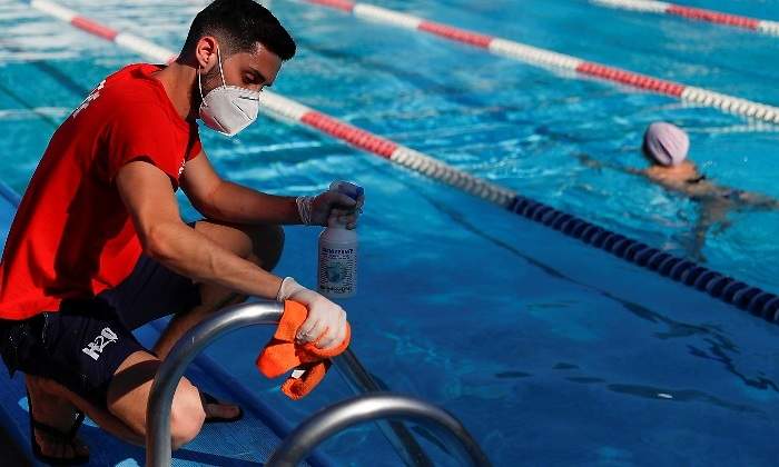 piscina.jpg