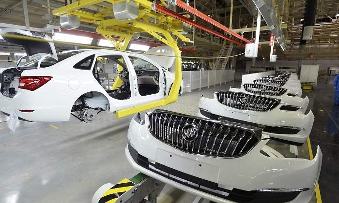 coches-fabrica-general-motors.jpg
