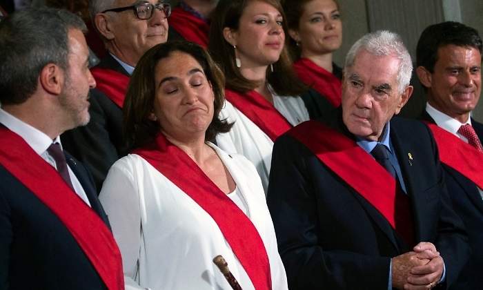 colau-bandas-concejal-efe.jpg