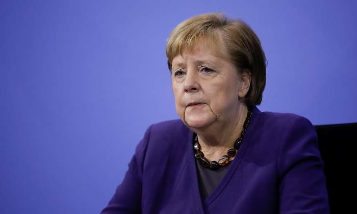 merkel-triste.jpg
